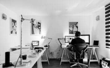 Dynamiczne tagowanie wersji w GitLab